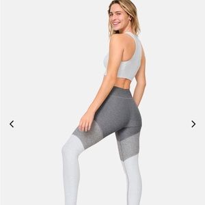 Outdoor voices. Compression leggings. 7/8 length and sculpted fit.